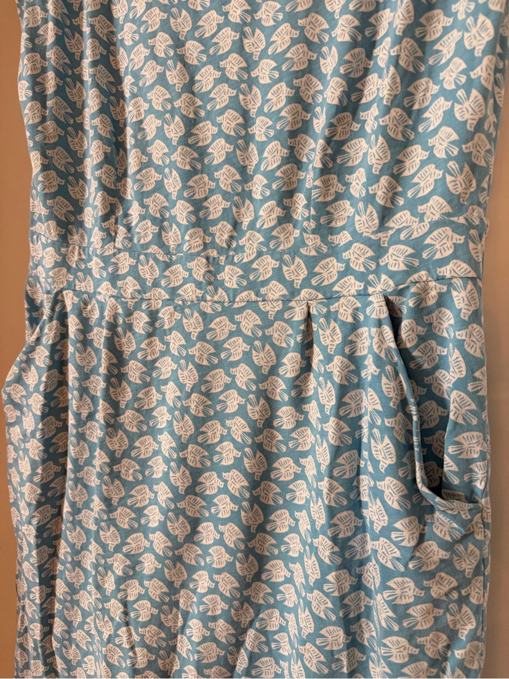 Boden Blue and White Bird Dress stretchy knit dress, casual and fun - Picture 4 of 9